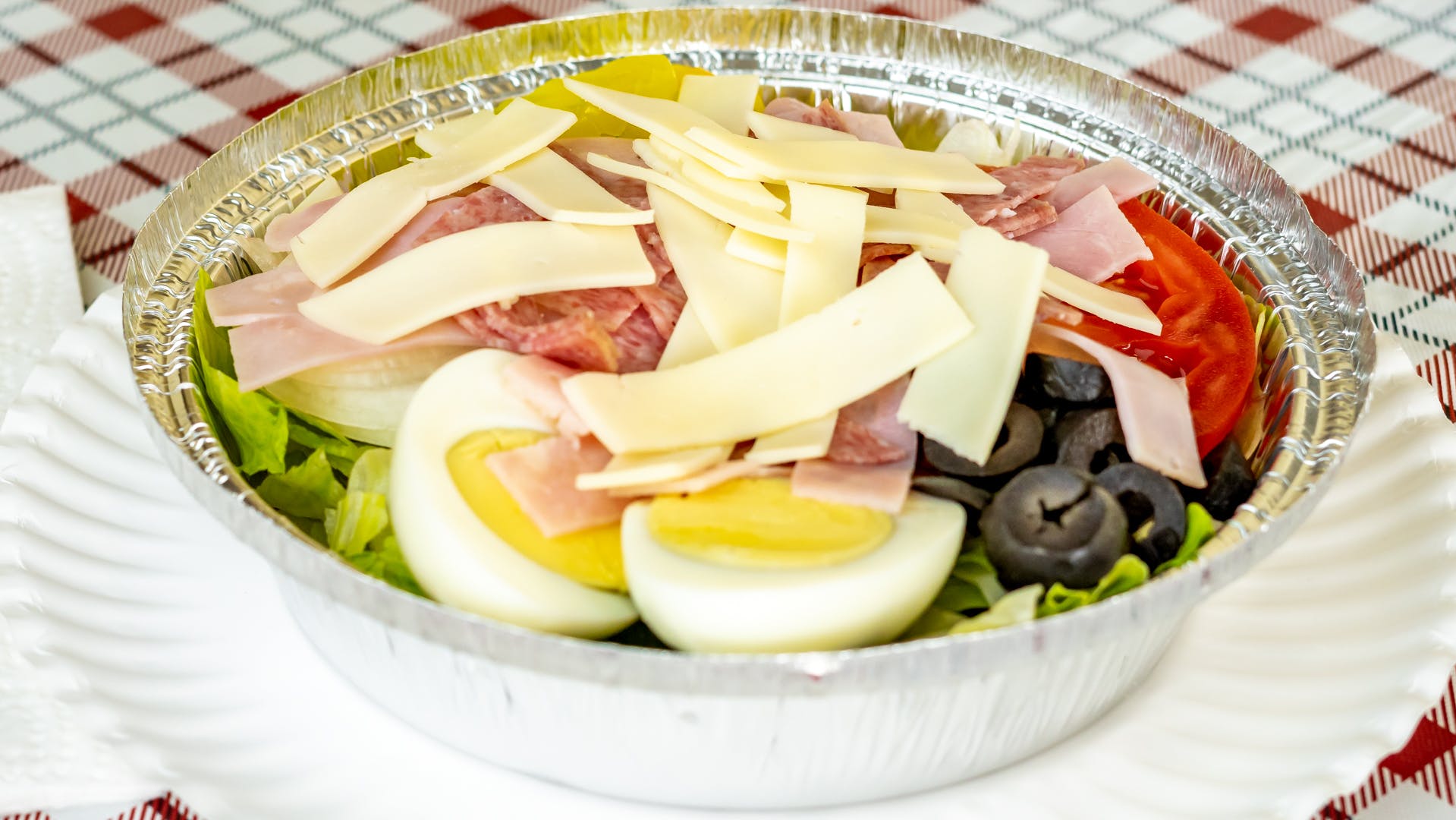 Order Chef Salad - Salad food online from Palermo Pizza & Subs store, Hannibal on bringmethat.com