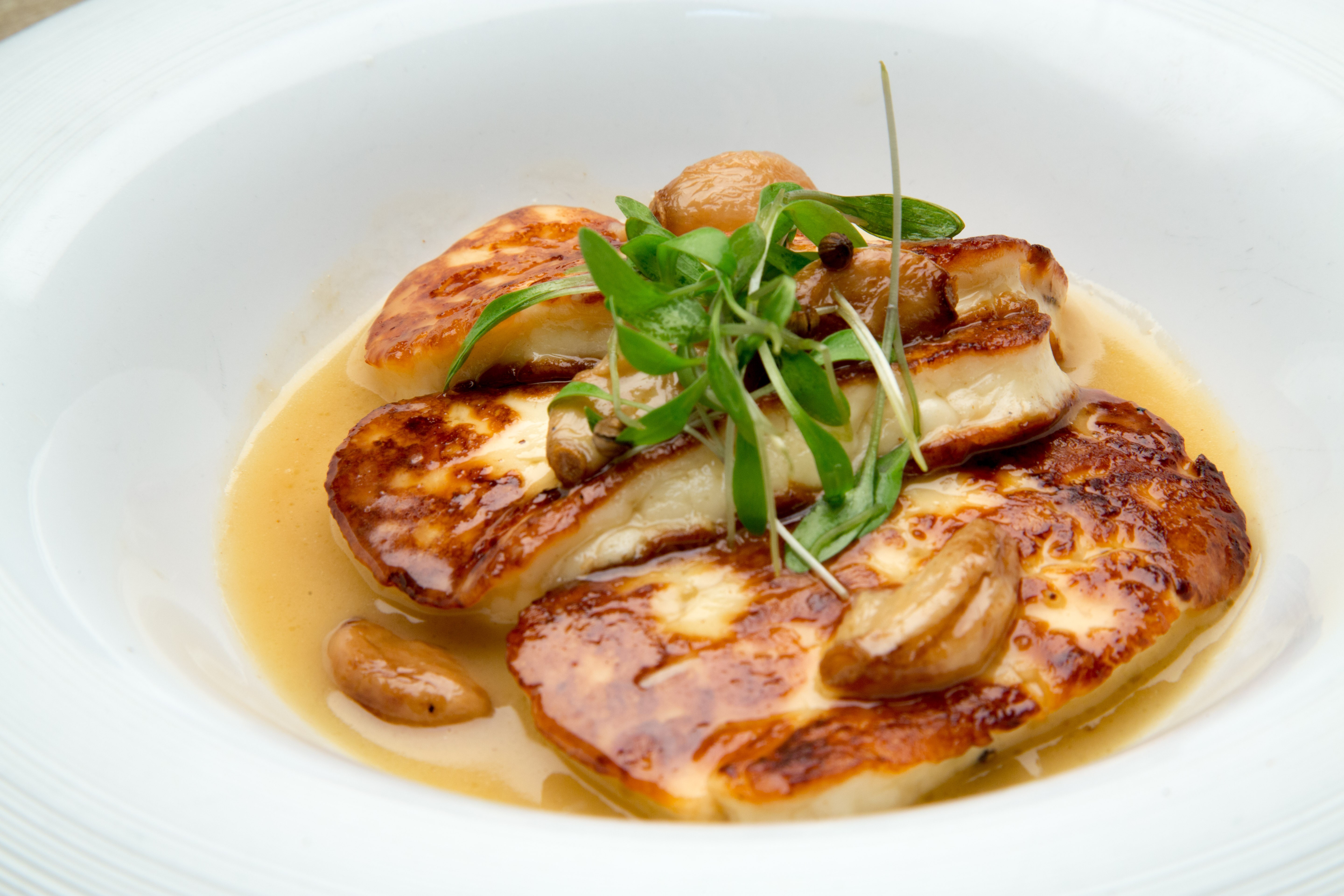 Order Sauteed Halloumi Cheese food online from Mezza Livingston store, Livingston on bringmethat.com