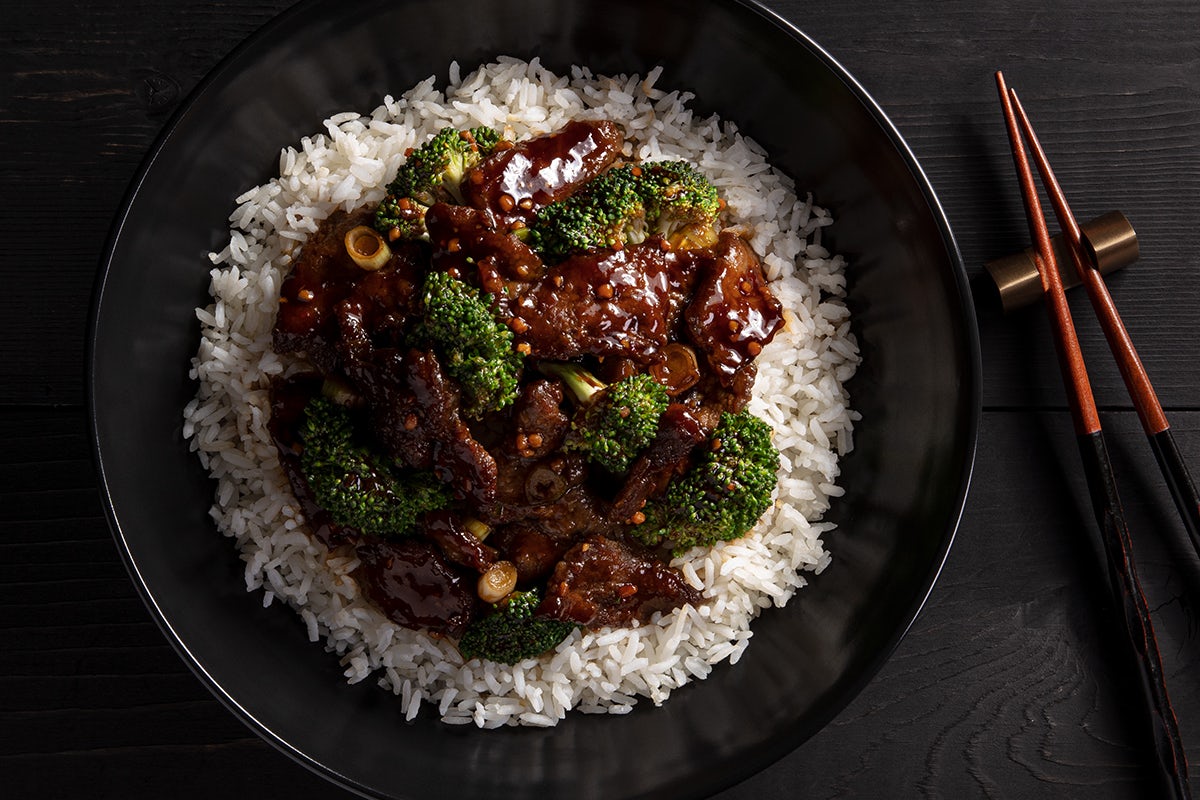 Order Beef with Broccoli Bowl food online from P.F. Changs China Bistro store, Dublin on bringmethat.com