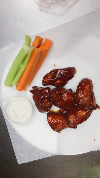 Order Boneless Wings food online from Noho Pizza store, Albany on bringmethat.com