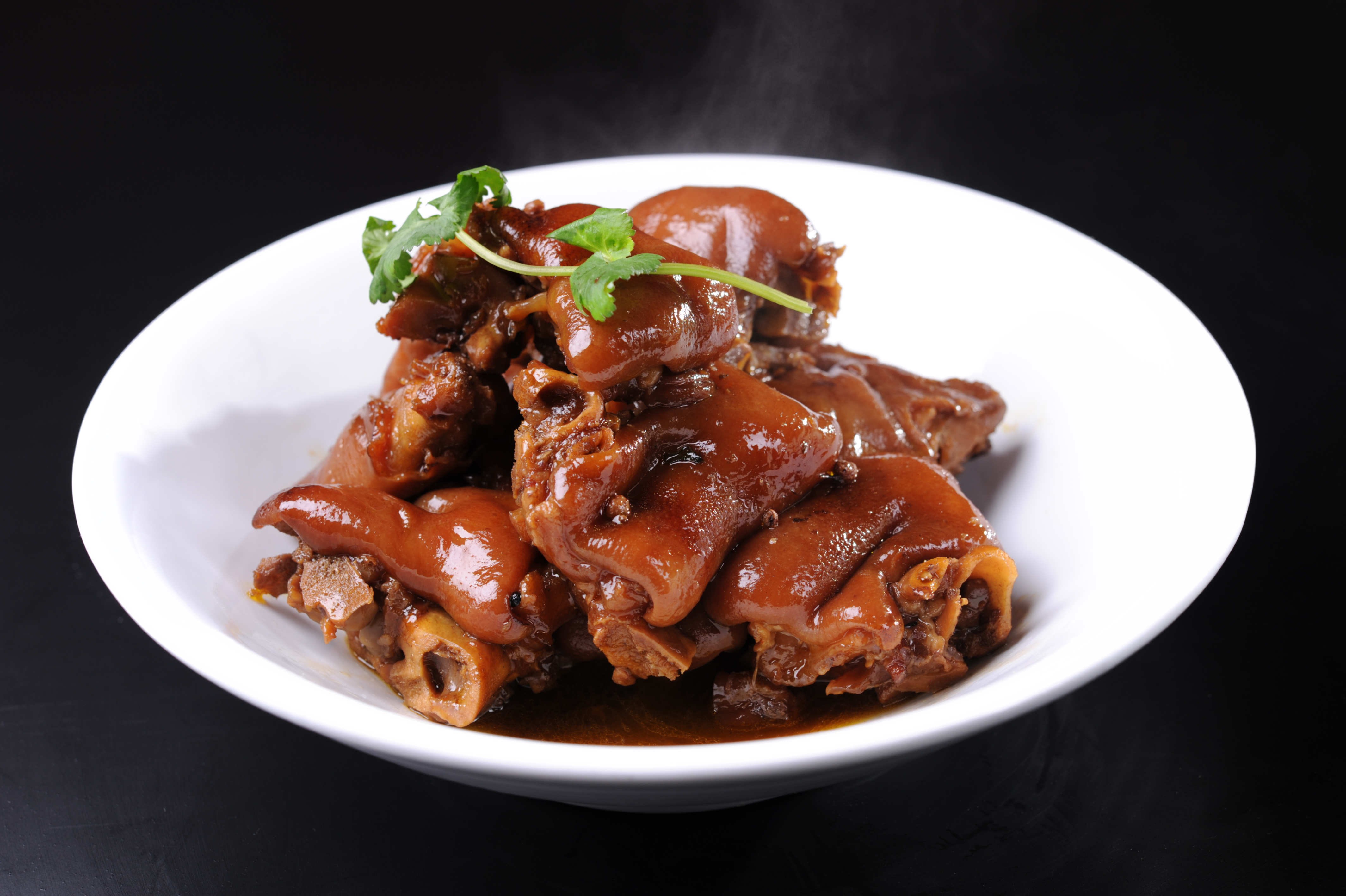 Order D1潇湘猪手Braised Pork Feet with Red and Green Pepper food online from Easterly-Santa Clara store, Santa Clara on bringmethat.com