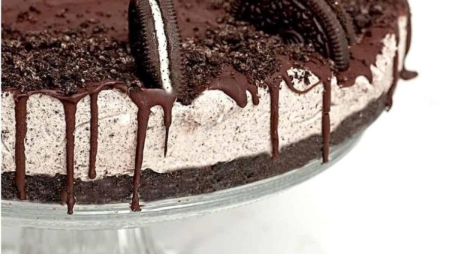 Order Oreo mousse cake food online from Kung Fu Tea store, Columbus on bringmethat.com