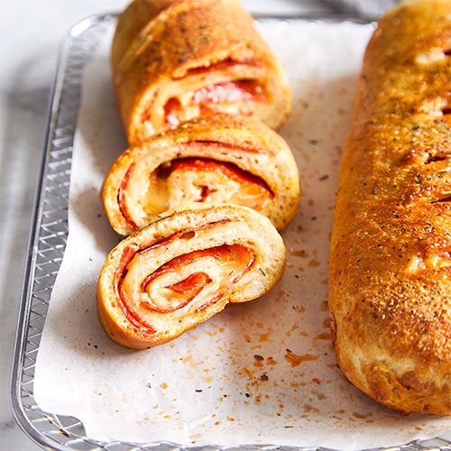 Order Buffalo Chicken Roll 16" food online from Pizzaroni store, Vienna on bringmethat.com