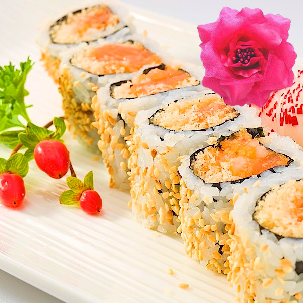 Order Spicy Crunchy Salmon Roll food online from Abi sushi store, Astoria on bringmethat.com