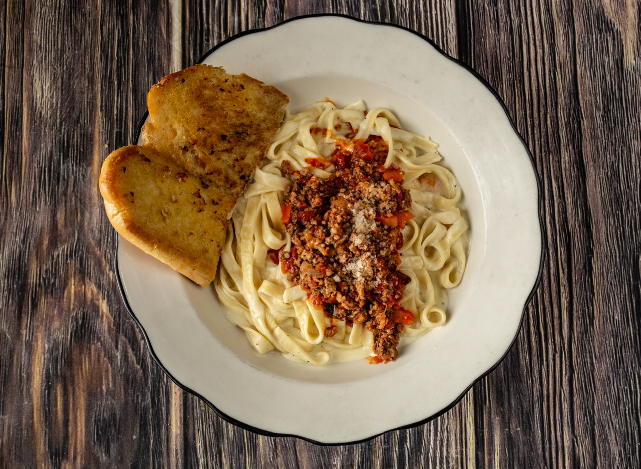Order Fettuccine Alfredo with Bolognese food online from House of Pies store, Los Angeles on bringmethat.com