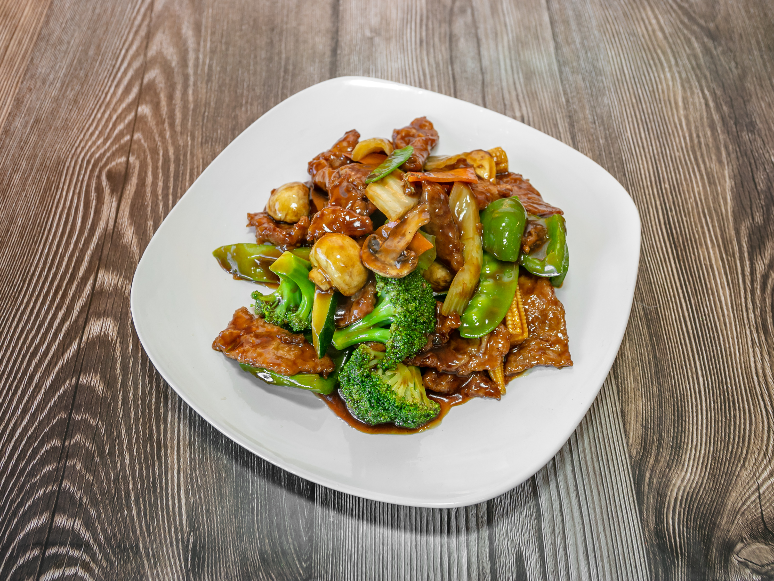 Order 69. Beef with Mixed Vegetable food online from Suxian Asian store, Tucker on bringmethat.com