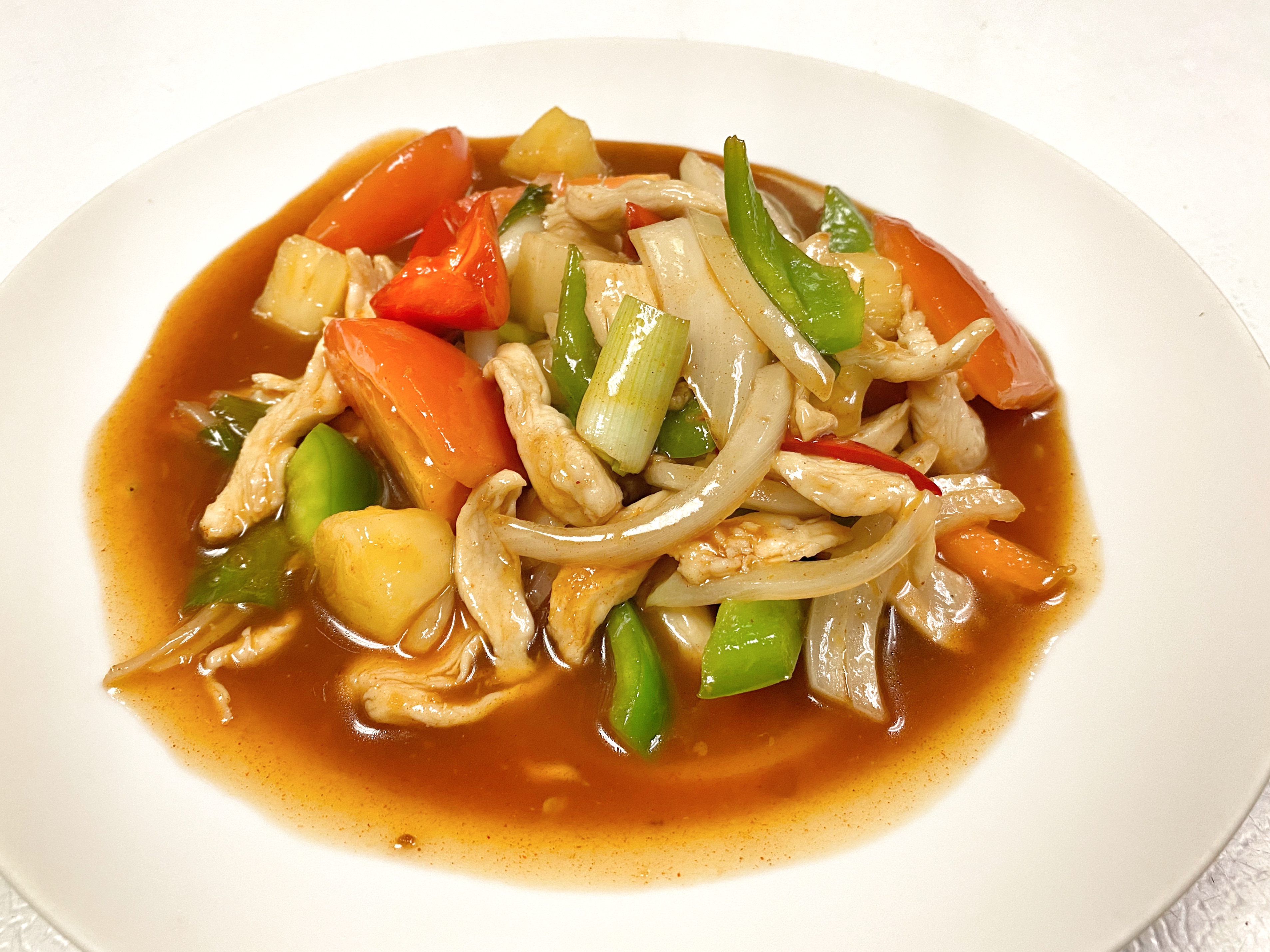 Order Sweet and Sour Entree food online from Yindee store, Chicago on bringmethat.com