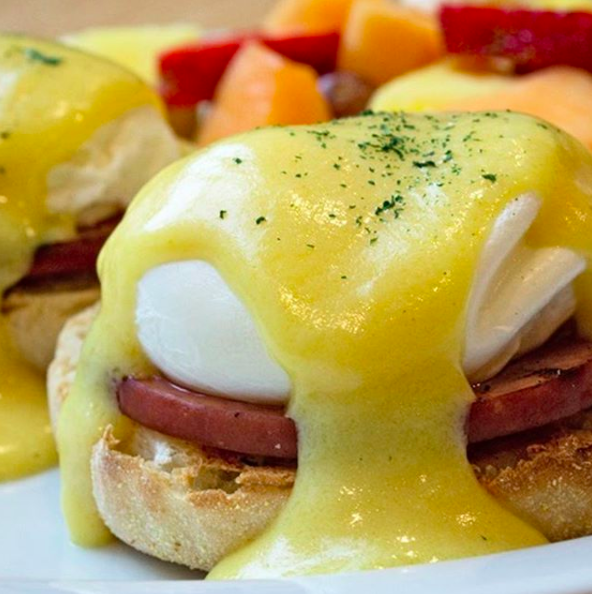 Order Eggs Benedict food online from Sunny Street Cafe store, Columbus on bringmethat.com