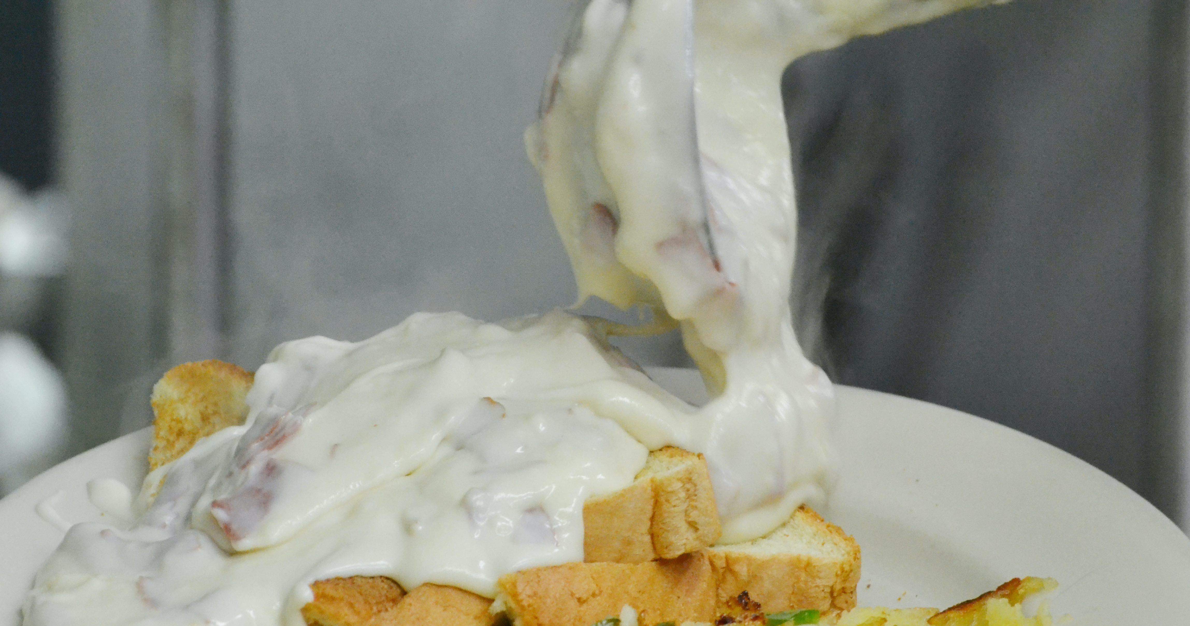 Order Homemade Creamy Chipped Beef food online from Chesapeake Grill store, Havre de Grace on bringmethat.com