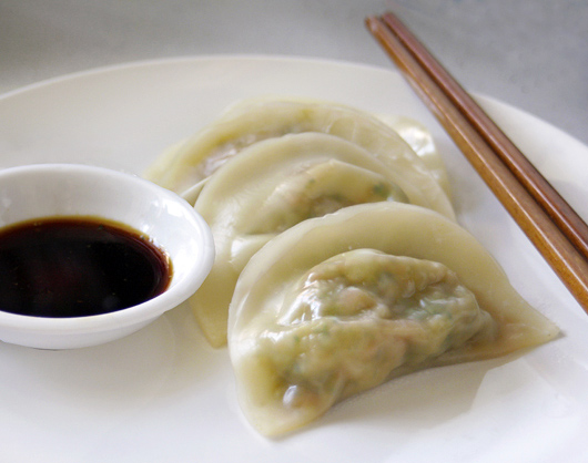 Order 10. Vegetable Dumplings(8)（White Skin）（Steam Only） food online from Chen's Yummy House store, Dumont on bringmethat.com