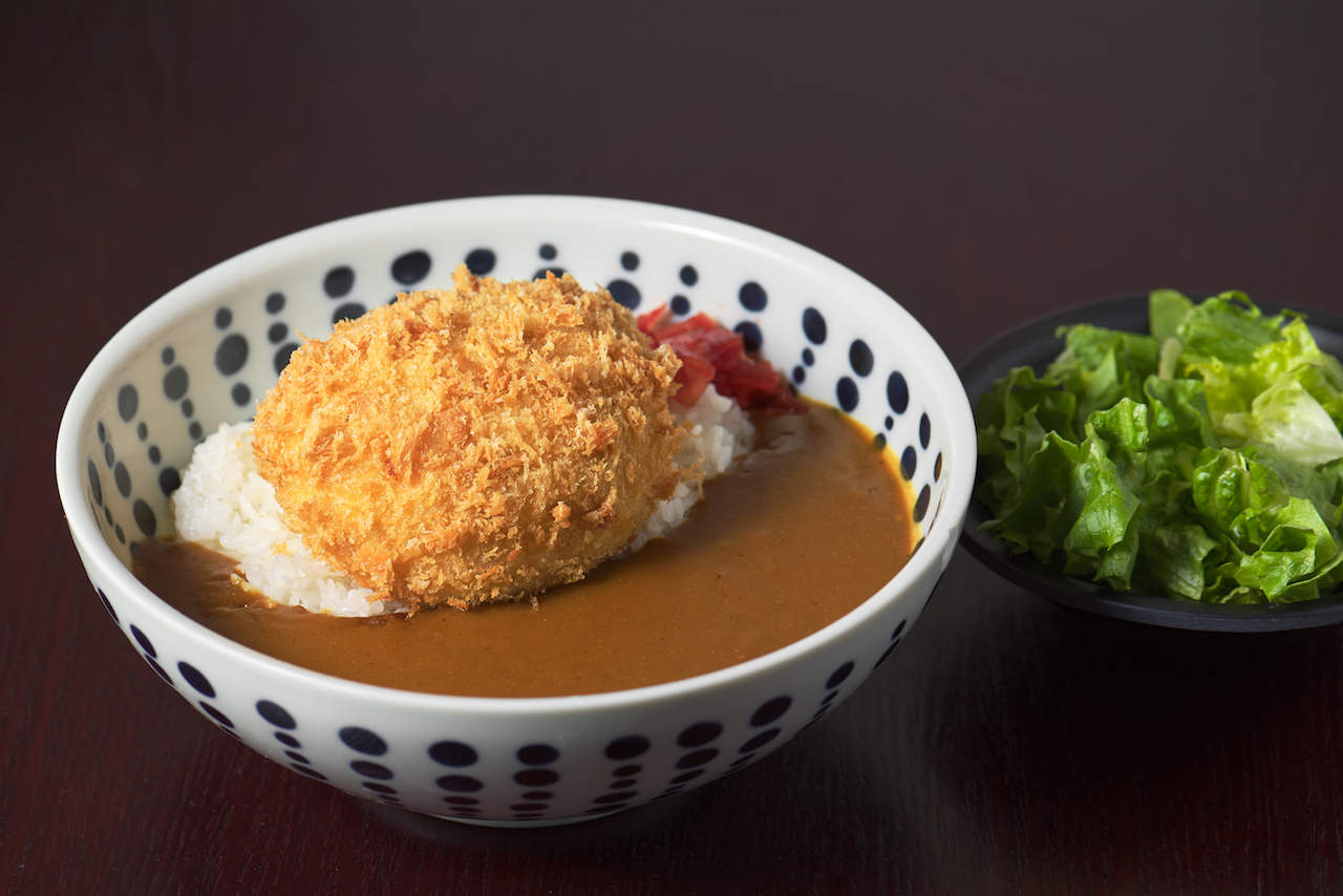 Order Potato Croquette Curry  food online from Teishokuya Of Tokyo store, Los Angeles on bringmethat.com