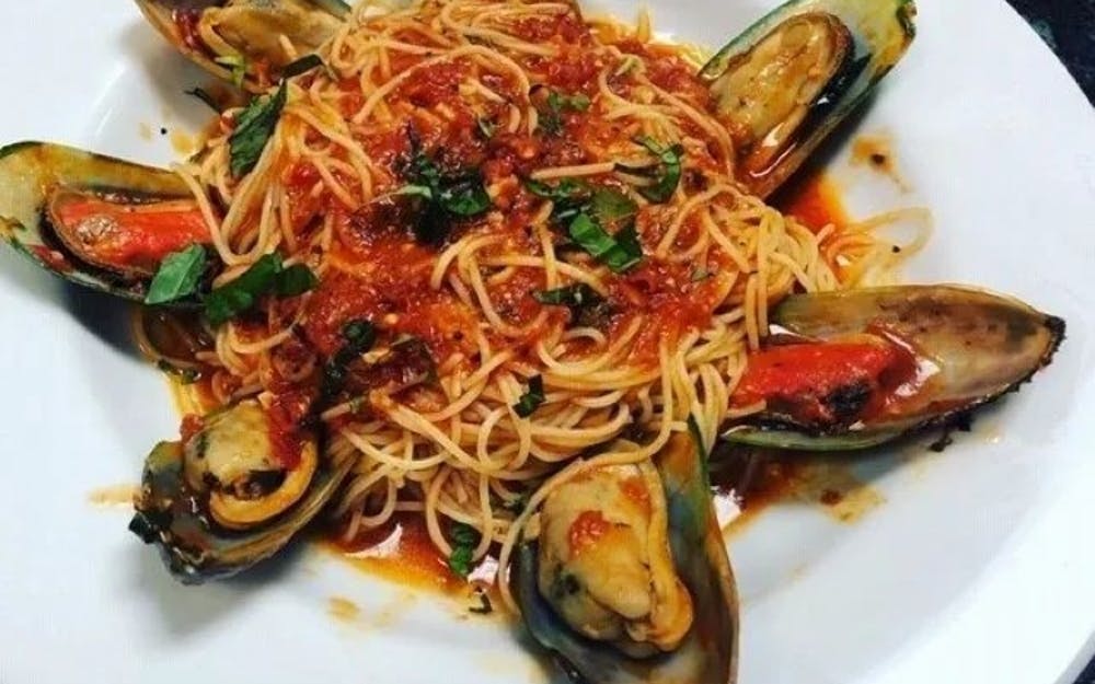 Order Mussels Marinara Lunch - Lunch food online from Bellissimo store, Colleyville on bringmethat.com