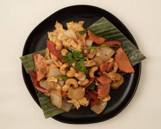 Order Cashew Nut Stir Fried food online from Riceberry Thai Kitchen store, Upland on bringmethat.com
