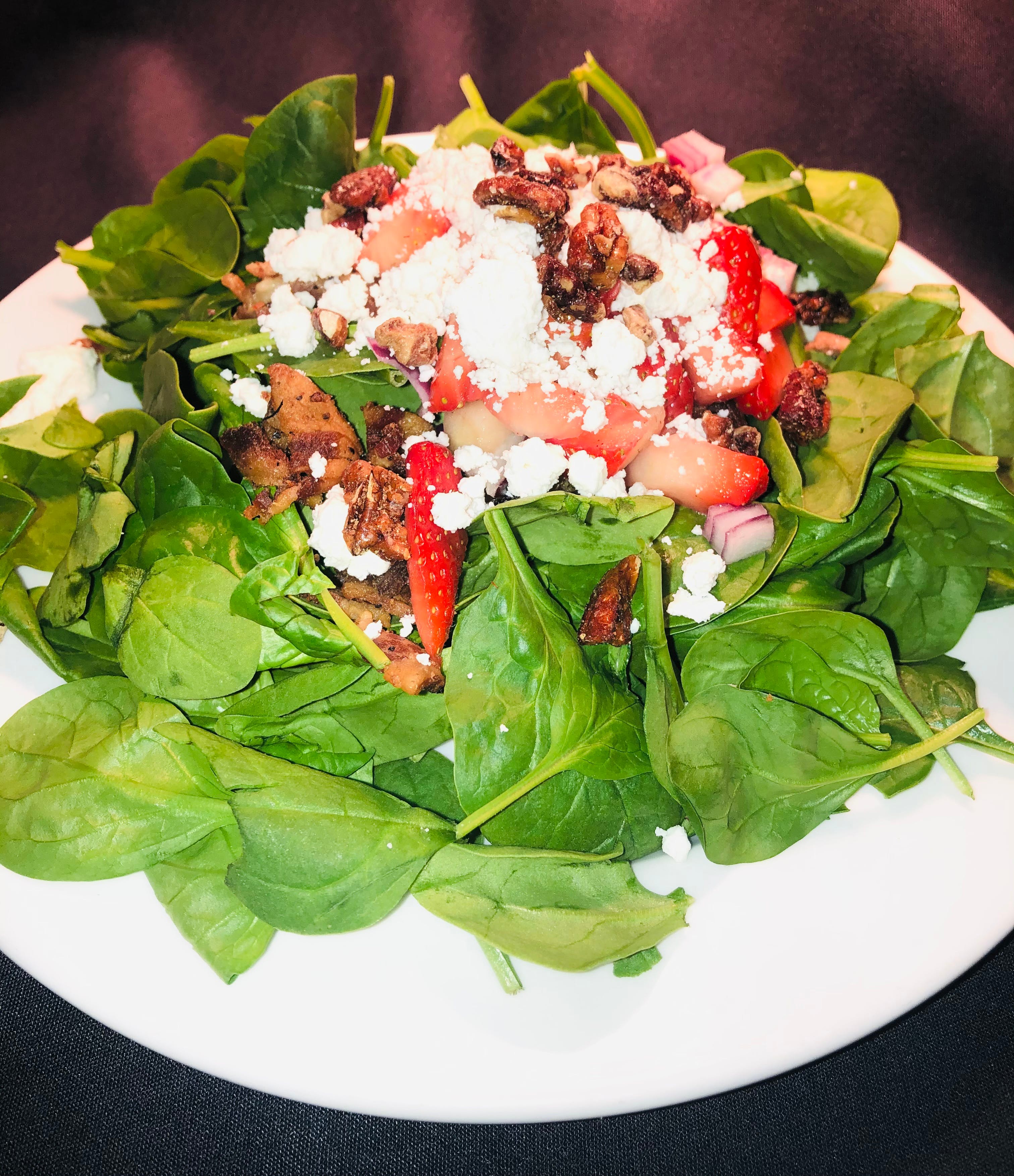 Order Spinach Salad Lunch - Salad food online from Martini Italian Bistro store, Louisville on bringmethat.com