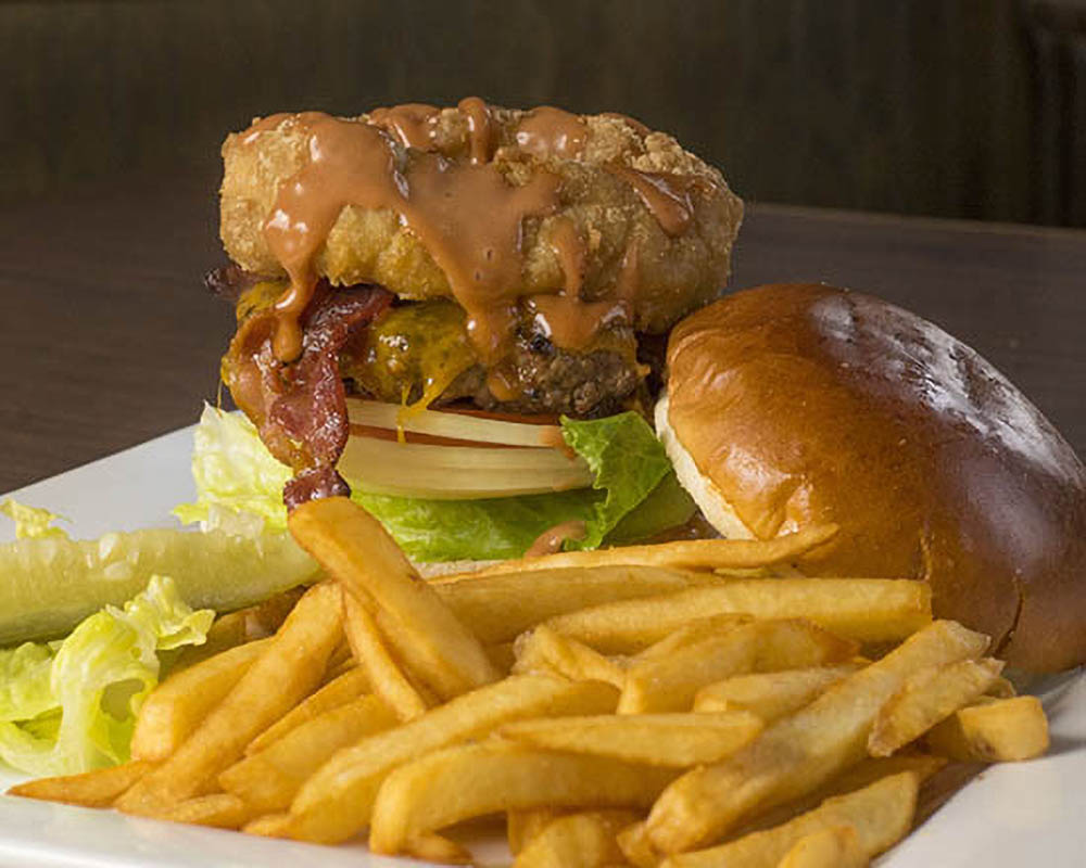 Order Galvin's Signature Burger food online from Galvin's Public House store, Chicago on bringmethat.com