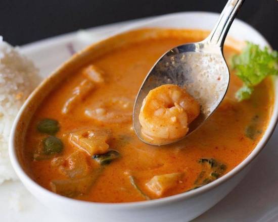 Order Red Curry  food online from Aroi Thai Food store, Colorado Springs on bringmethat.com