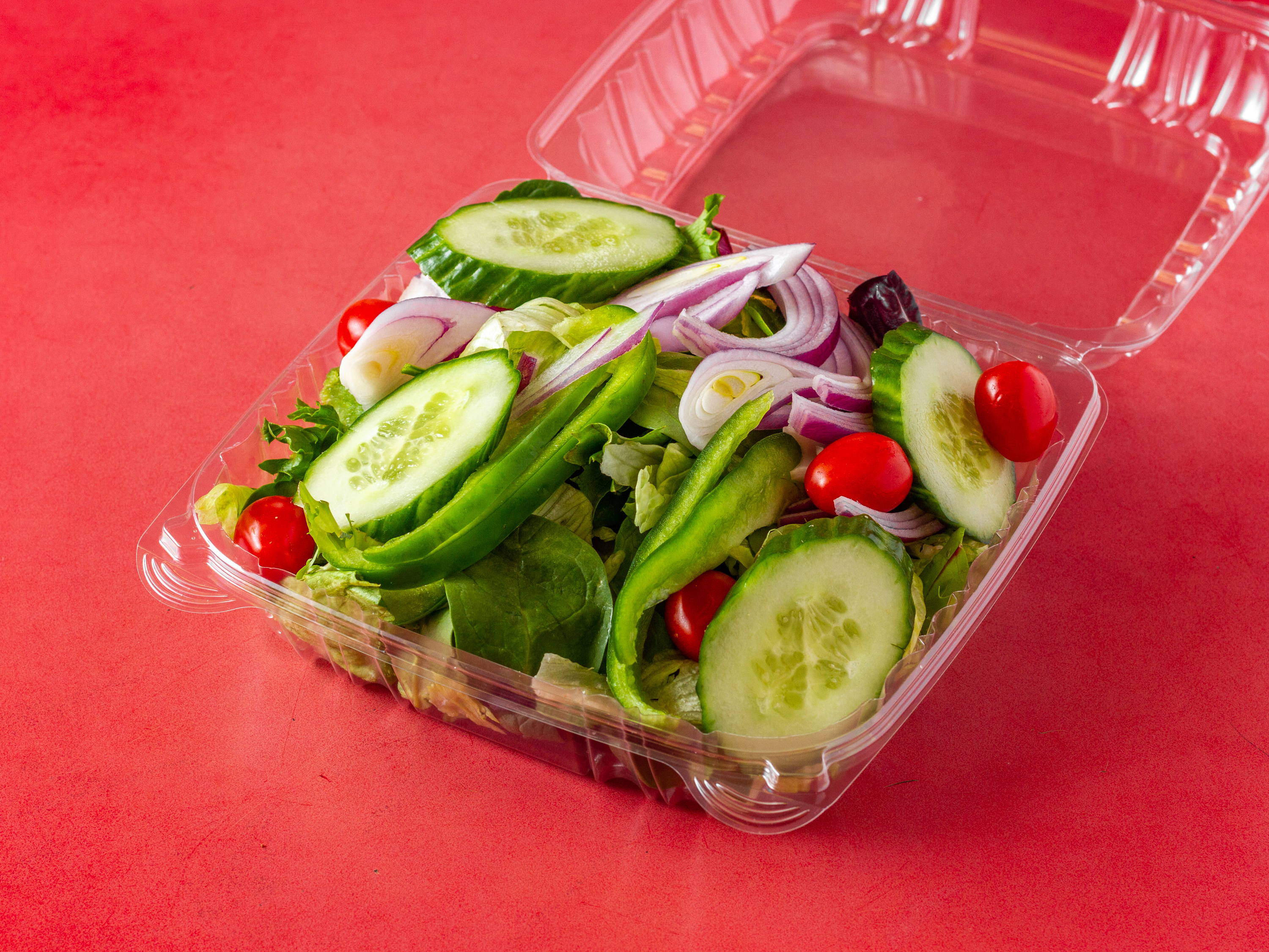 Order Garden Salad food online from Towson Pizzeria store, Towson on bringmethat.com