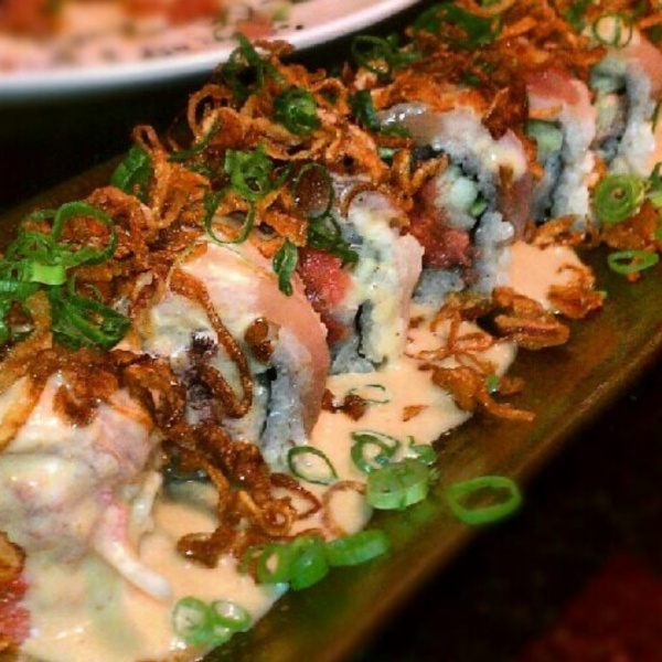 Order Albacore Lover Roll food online from Jasmine Hana Sushi & Thai store, San Pedro on bringmethat.com