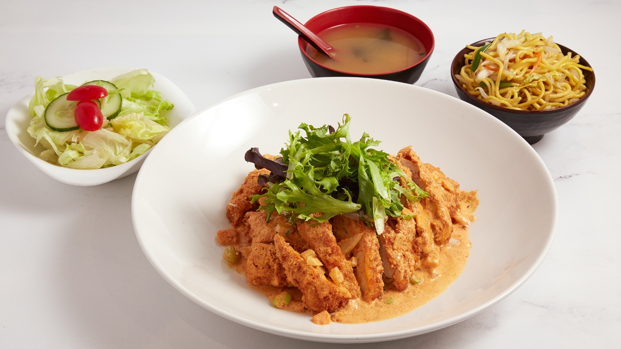 Order Chicken Curry Katsu food online from Yoki Japanese Restaurant store, Medford on bringmethat.com