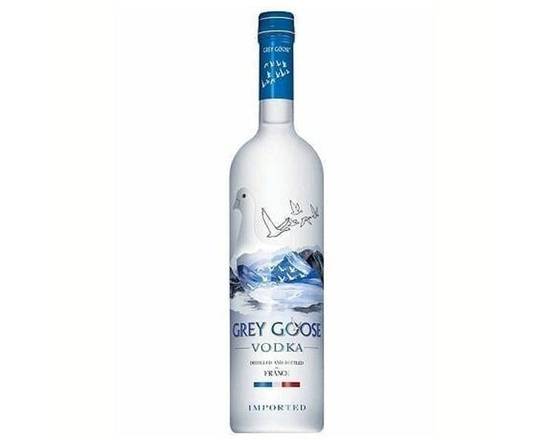 Order Grey Goose, 750mL vodka (40.0% ABV) food online from House Of Wine store, New Rochelle on bringmethat.com