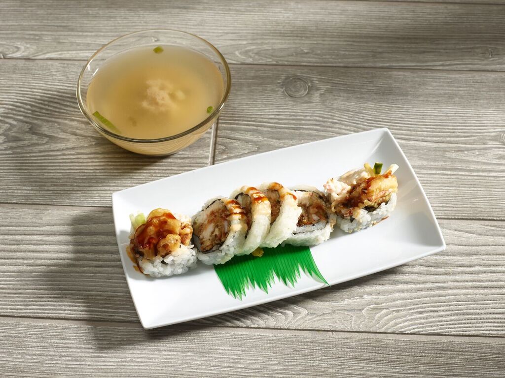 Order Spider Roll food online from Naka store, Albuquerque on bringmethat.com