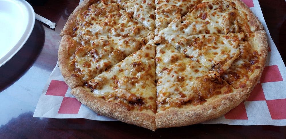 Order BBQ Chicken Pizza - 12" Medium food online from Pizza Q store, Colton on bringmethat.com