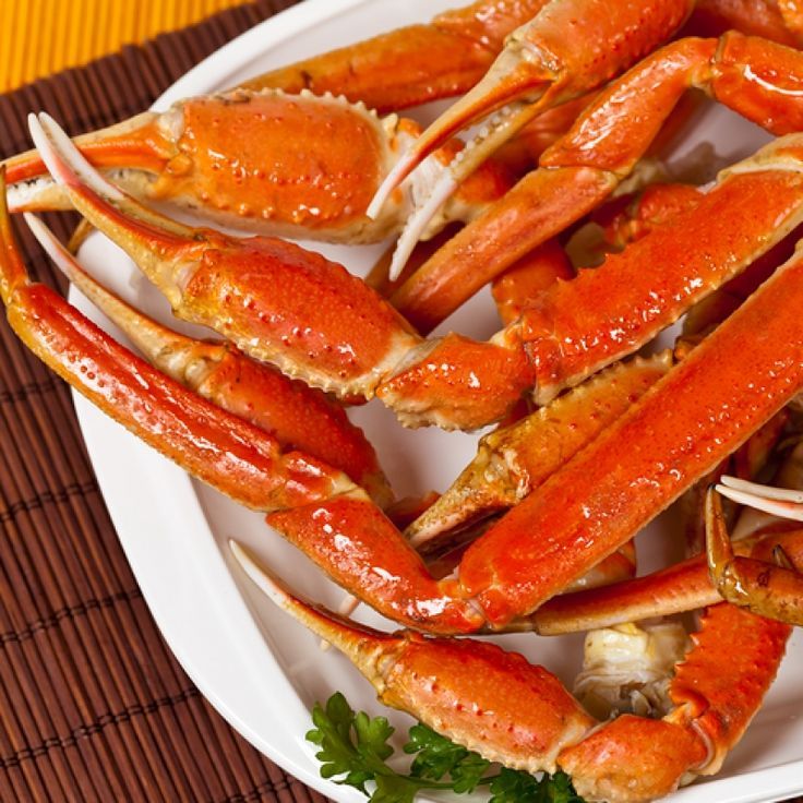 Order 1 LB Snow Crab Legs with Butter food online from Royal Buffet Sushi Grill store, Youngstown on bringmethat.com