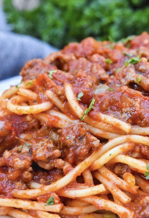 Order Spaghetti food online from Jj Fish & Chicken store, Forest Park on bringmethat.com