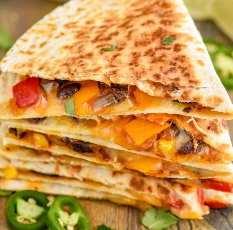 Order Charred Chicken Quesadilla food online from Jubilee Juice store, Chicago on bringmethat.com