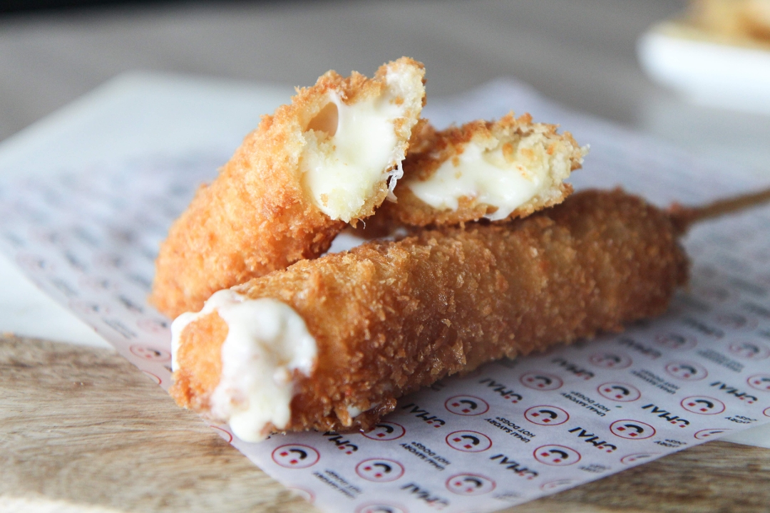 Order BIG Mozzarella Cheese Stick food online from Umai Savory Hot Dogs store, San Francisco on bringmethat.com