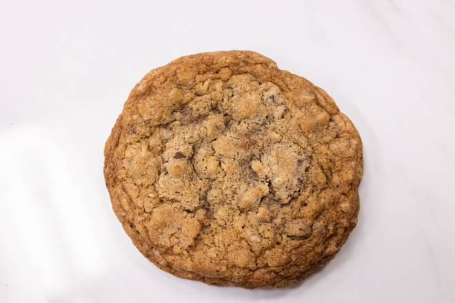 Order Oaty Chocolate Chunk food online from Bakeshop store, Arlington on bringmethat.com
