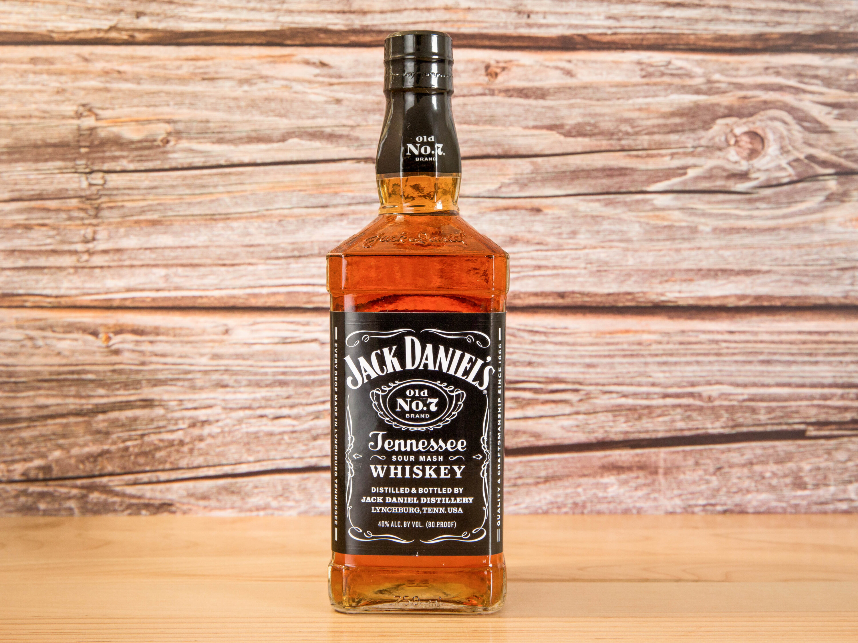 Order Jack Daniel's Old No. 7 Tennessee Whiskey  food online from Taipei Fine Wine & Liquor 台北酒莊 store, NY on bringmethat.com