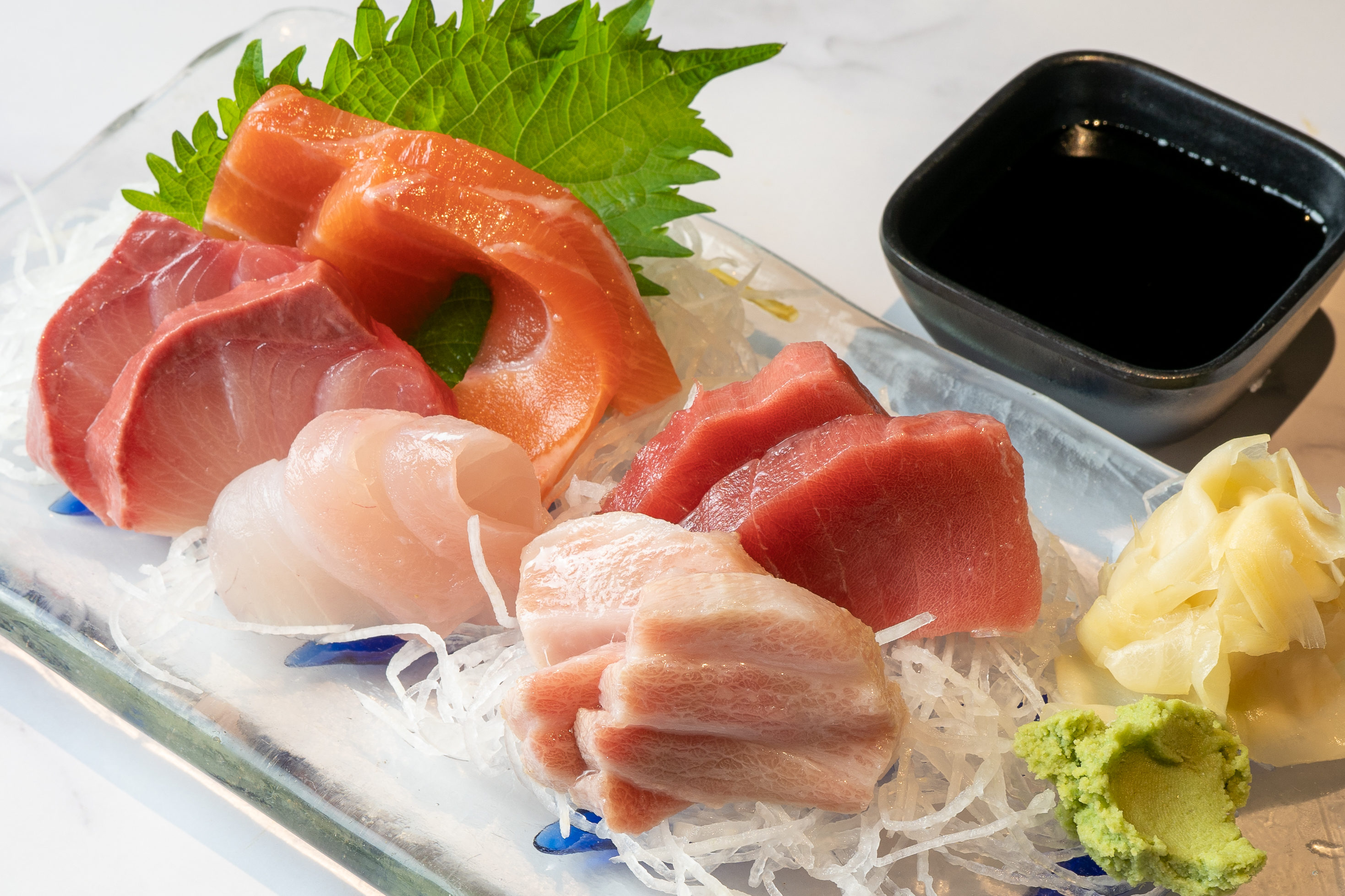 Order Sashimi Combo (8 Pieces) food online from Blue Fin Sushi store, San Francisco on bringmethat.com