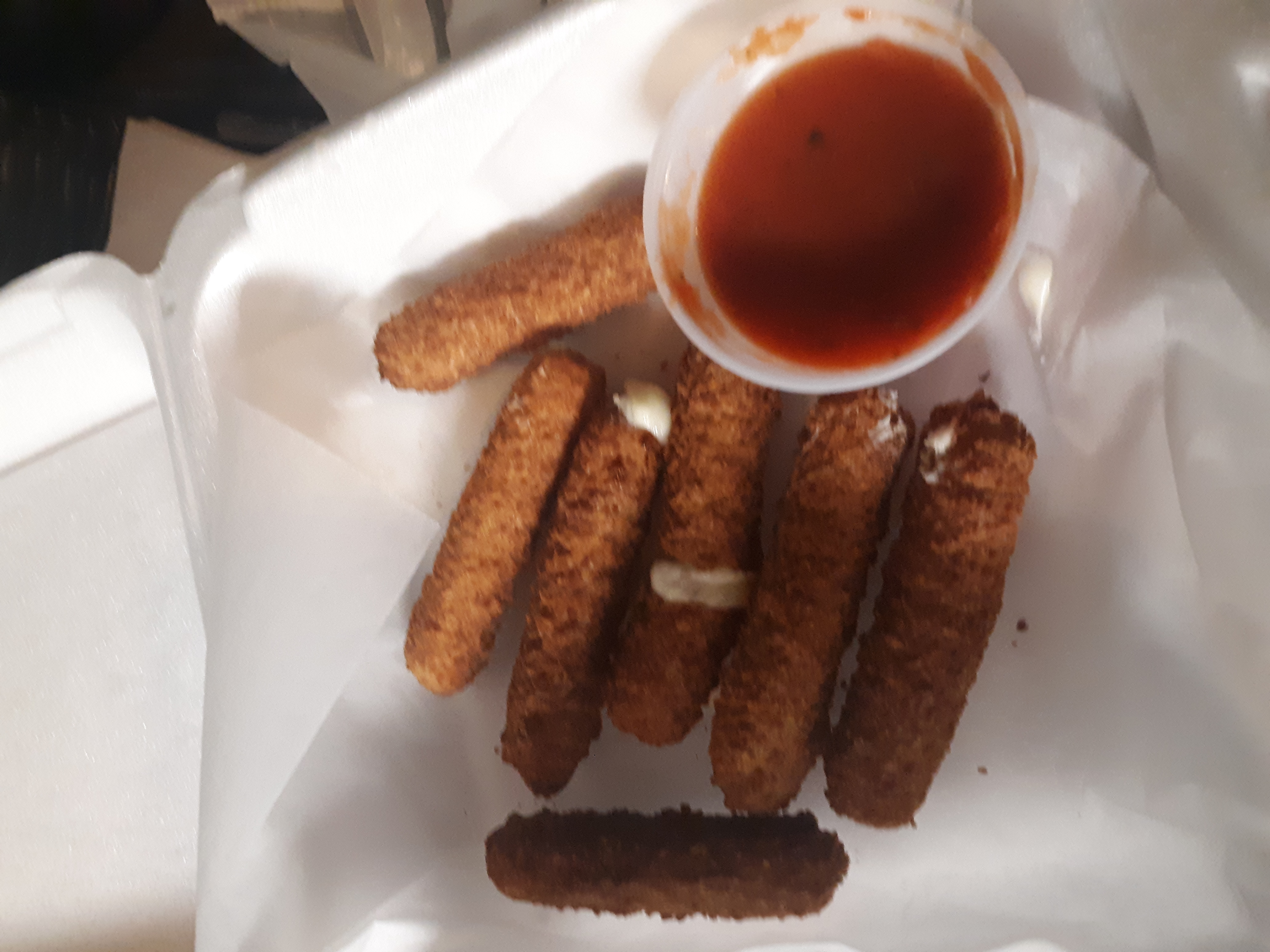 Order Mozzarella Sticks food online from Boozie Bar And Grill store, Davenport on bringmethat.com