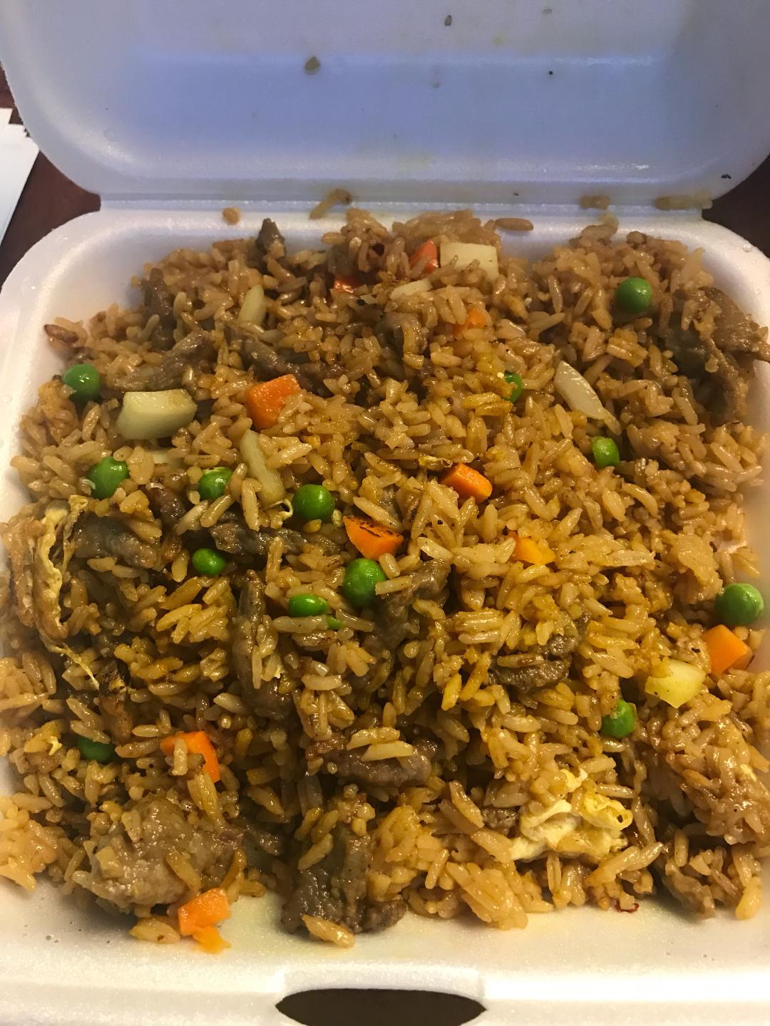 Order Curry Fried Rice w/ meat food online from Szechuan Express store, Pittsburgh on bringmethat.com