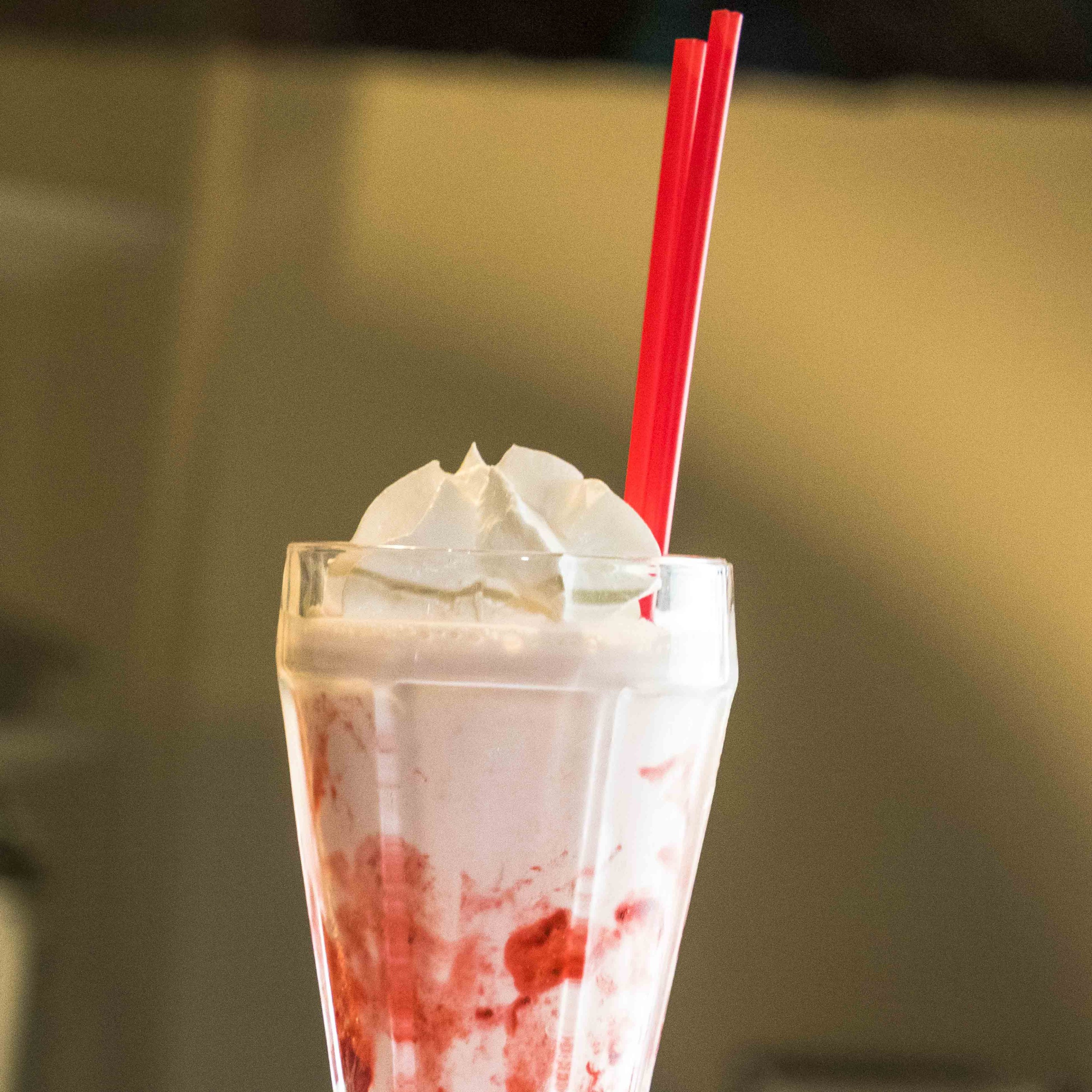 Order 33. Very Cherry Shake food online from Cafe 50 store, Los Angeles on bringmethat.com