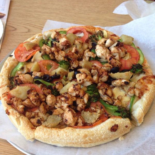 Order Chicken Veggie Pizza food online from Revere house of pizza store, Revere on bringmethat.com