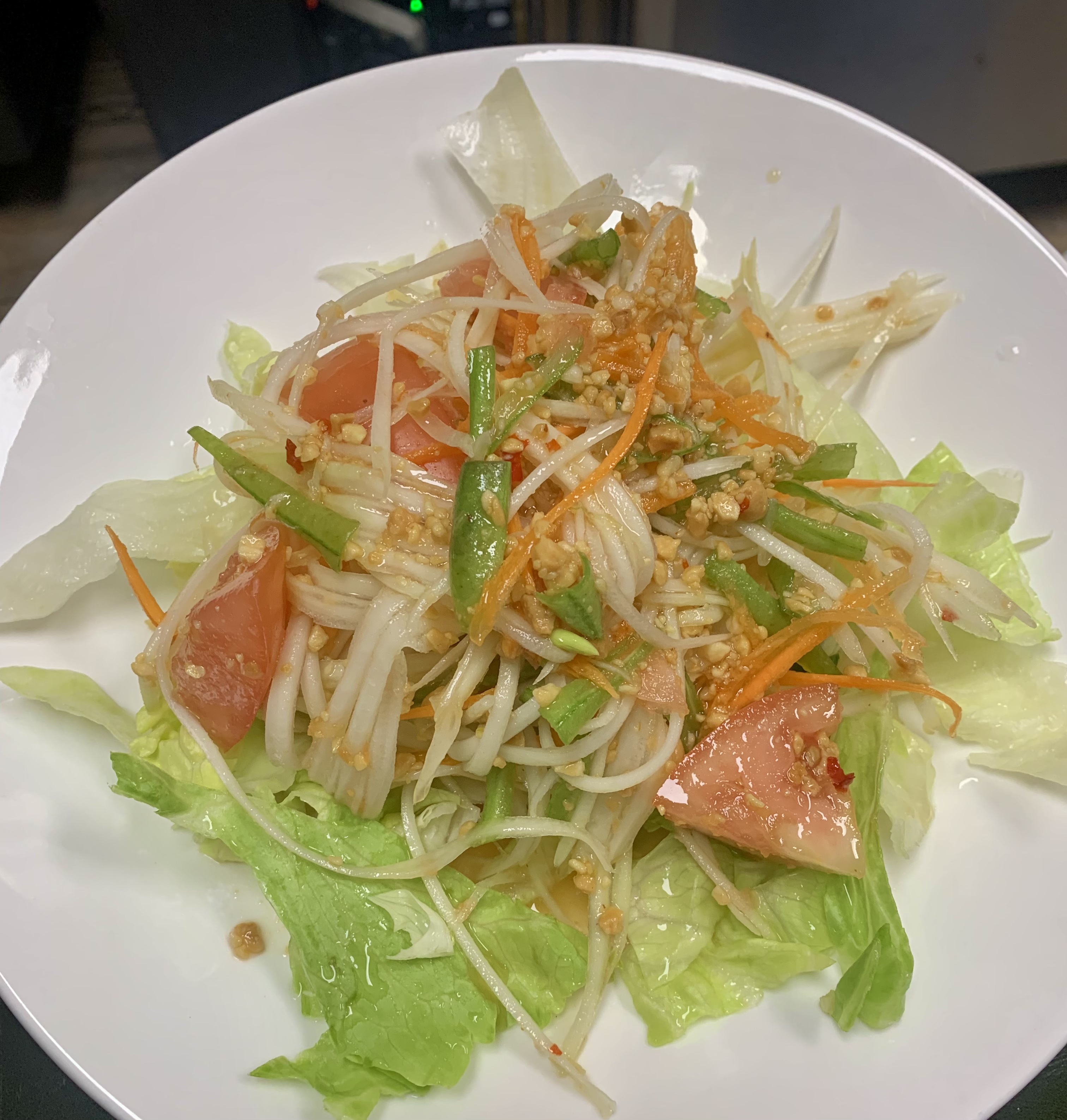 Order Papaya Salad food online from Prik Thai Kitchen store, Astoria on bringmethat.com