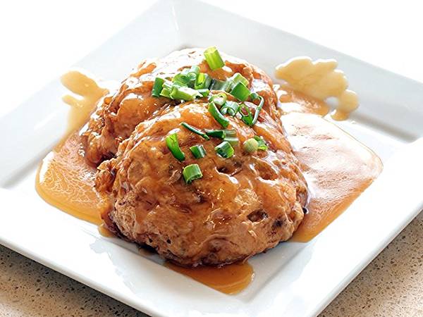 Order 110. Chicken Egg Foo Young food online from King Wok Gourmet Asian store, Chicago on bringmethat.com