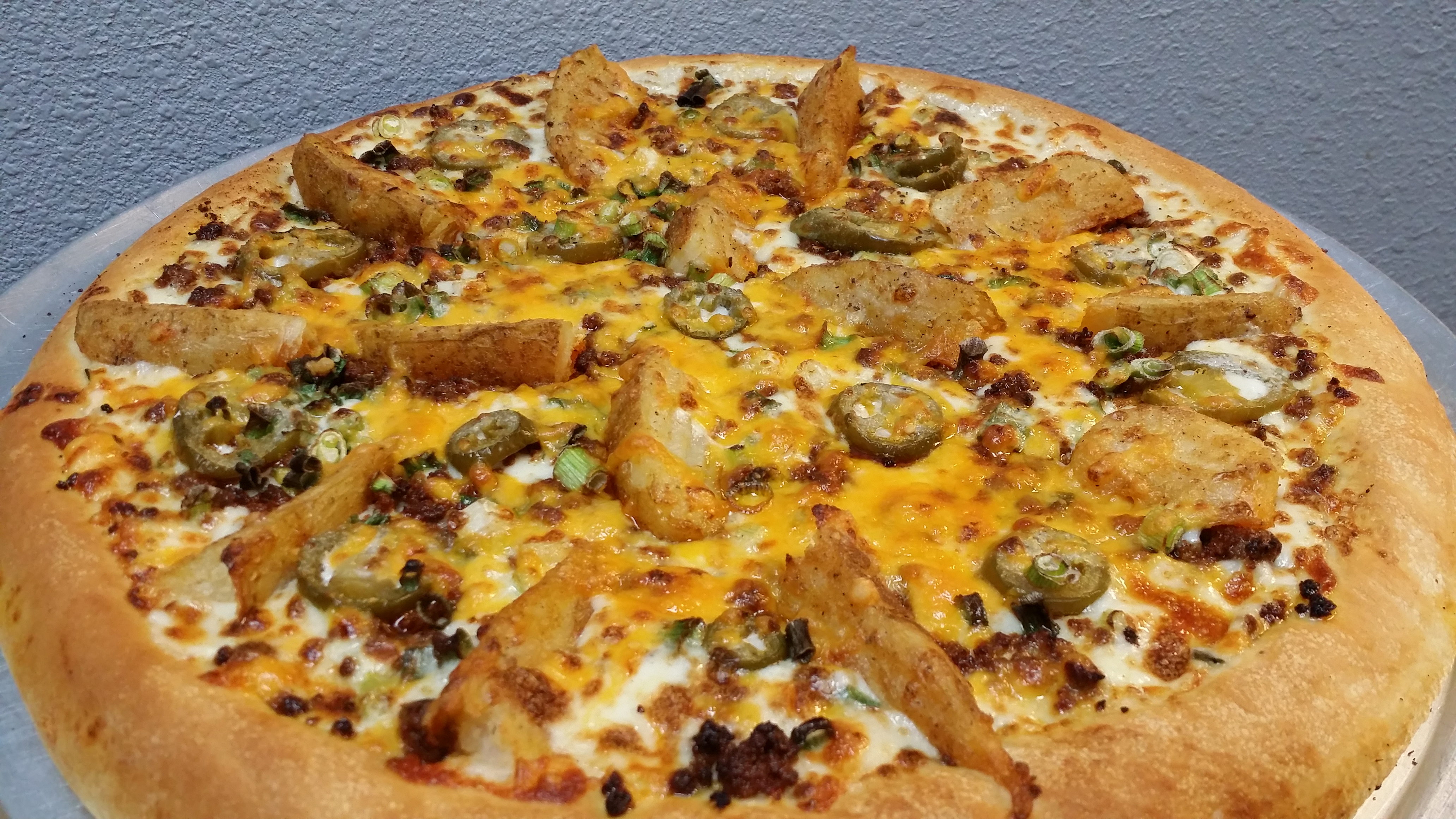 Order Spicy Chorizo Pizza food online from Yr Pizza Planet store, Dinuba on bringmethat.com