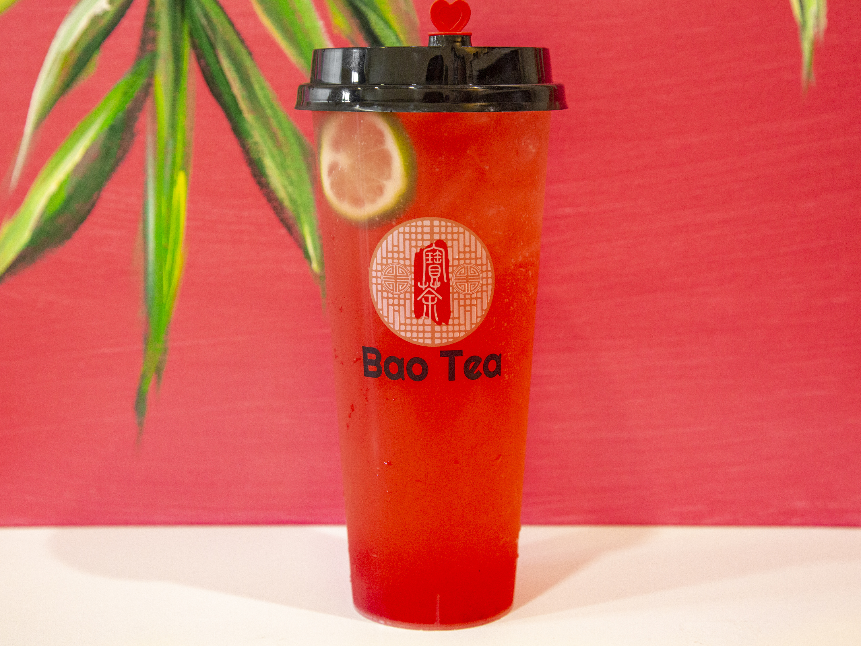 Order Strawberry Tea Lemonade food online from Bao Dumplings & Bao Tea 寶餃寶茶 store, Hazlet on bringmethat.com