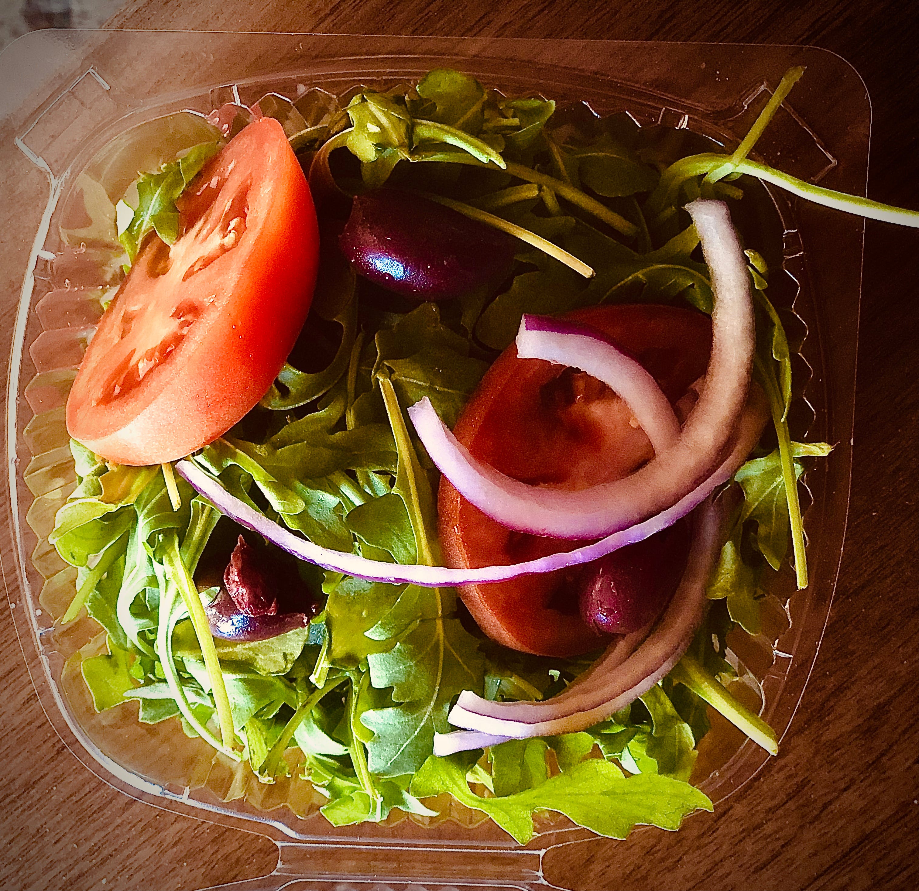 Order Garden Salad - Salad food online from Market Pizza store, Stockton on bringmethat.com