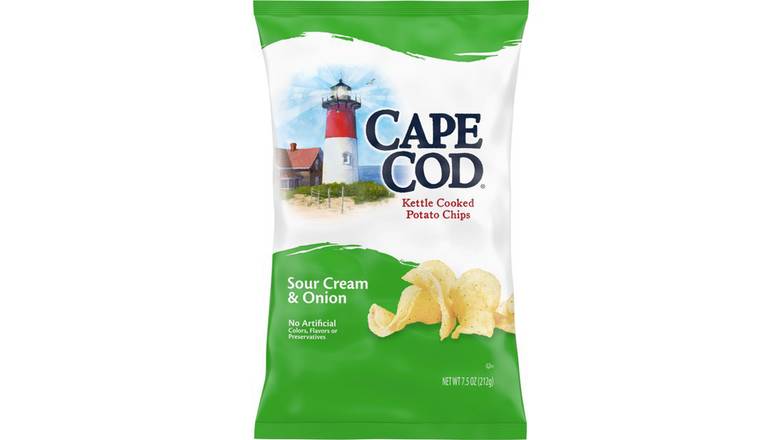 Order Cape Cod Potato Chips Sour Cream And Onion Kettle Cooked Chips food online from Trumbull Mobil store, Trumbull on bringmethat.com