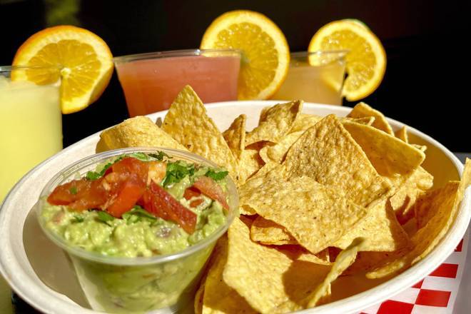 Order Guacamole Side food online from Cilantro Taqueria store, Lakewood on bringmethat.com