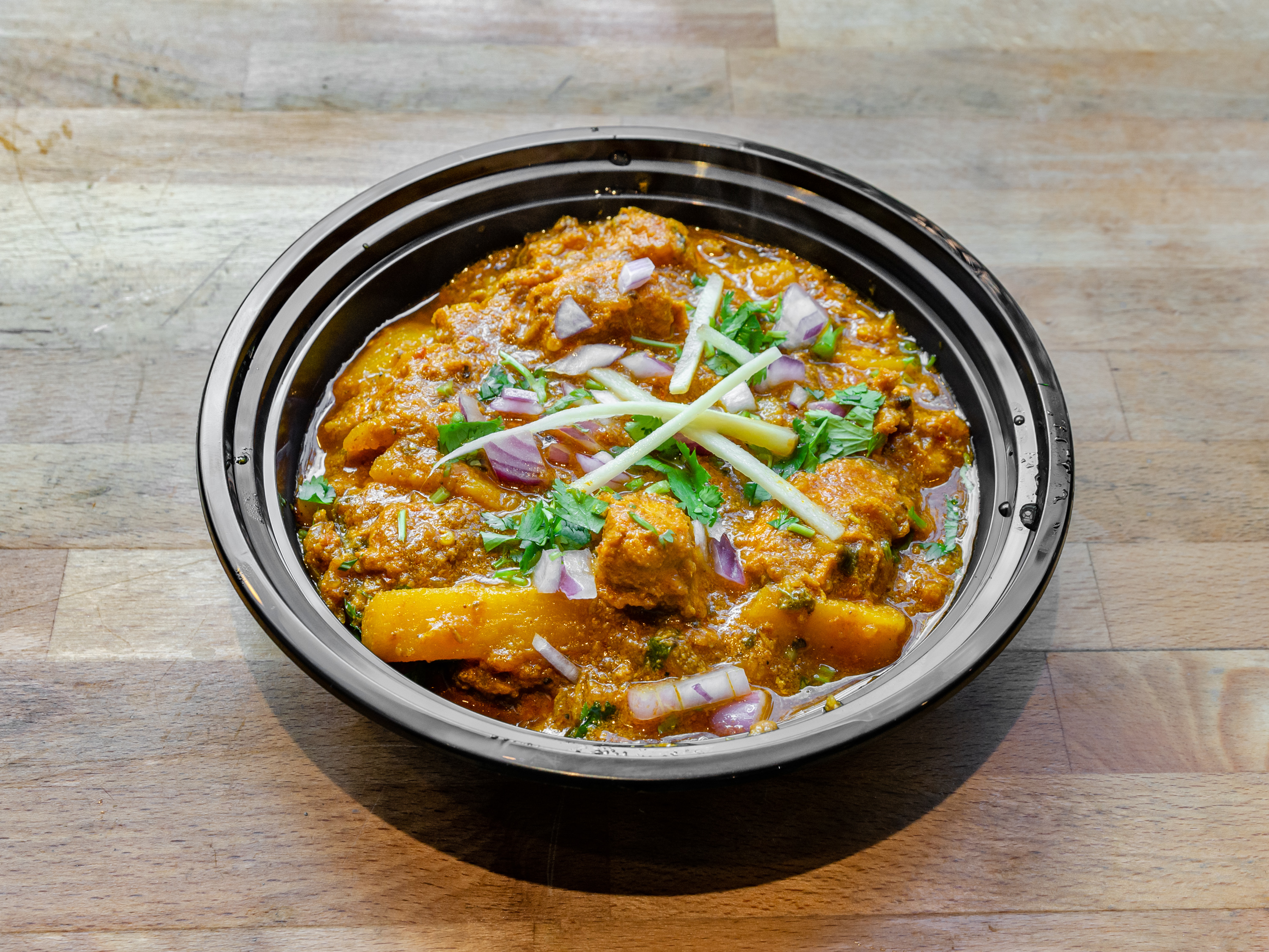 Order Chicken Vindaloo food online from Chapati House store, New York on bringmethat.com