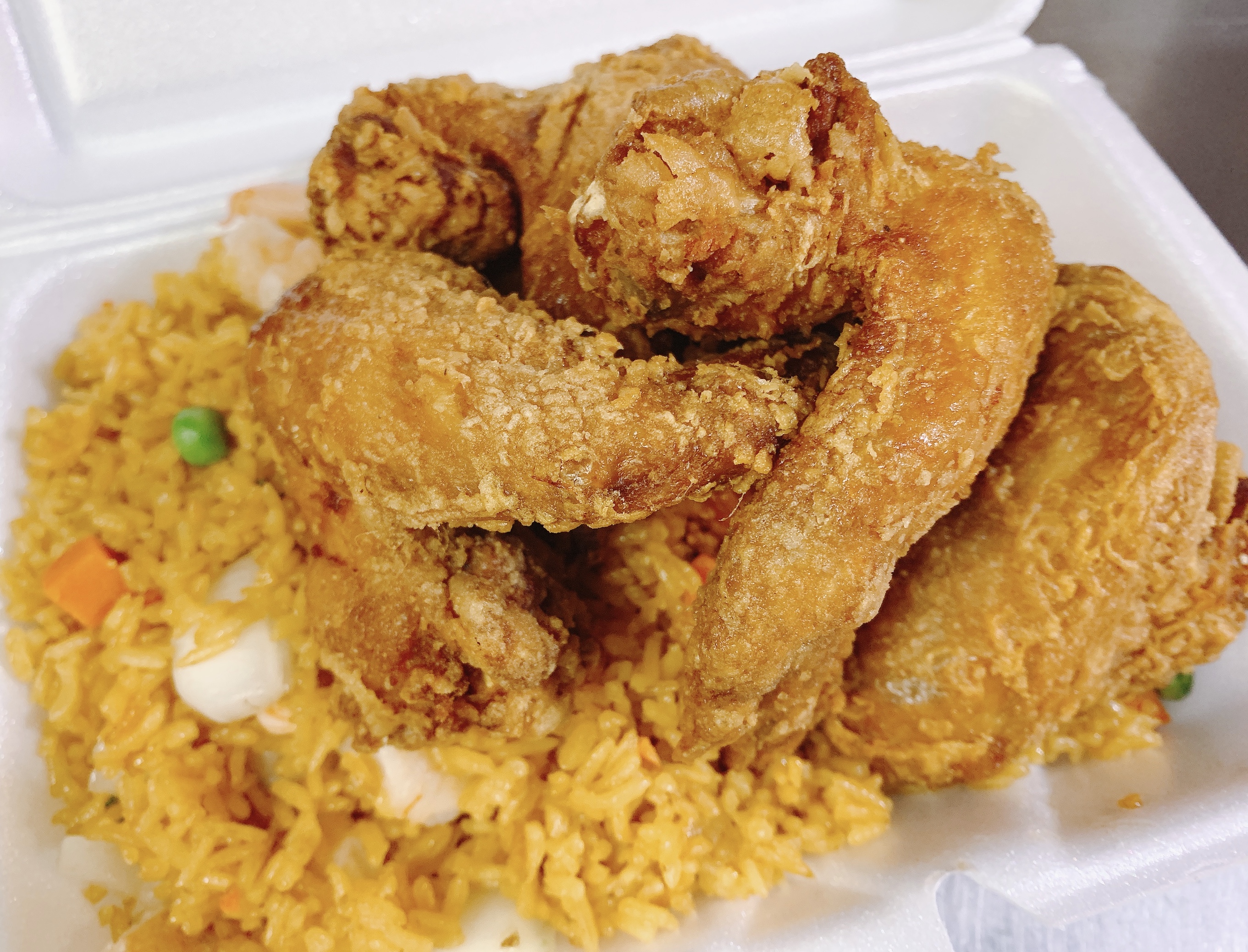 Order Fried Chicken Wings (鸡翅膀) food online from China House store, Philadelphia on bringmethat.com