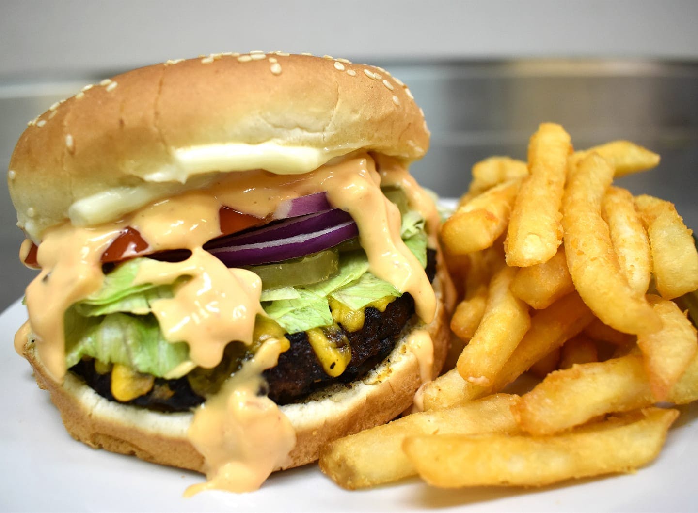 Order Cheeseburger - 1/2 Pound food online from Napoli Pizza store, Henderson on bringmethat.com