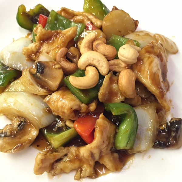 Order C2. Cashew Chicken food online from Mint chinese and thai cuisine store, Chamblee on bringmethat.com
