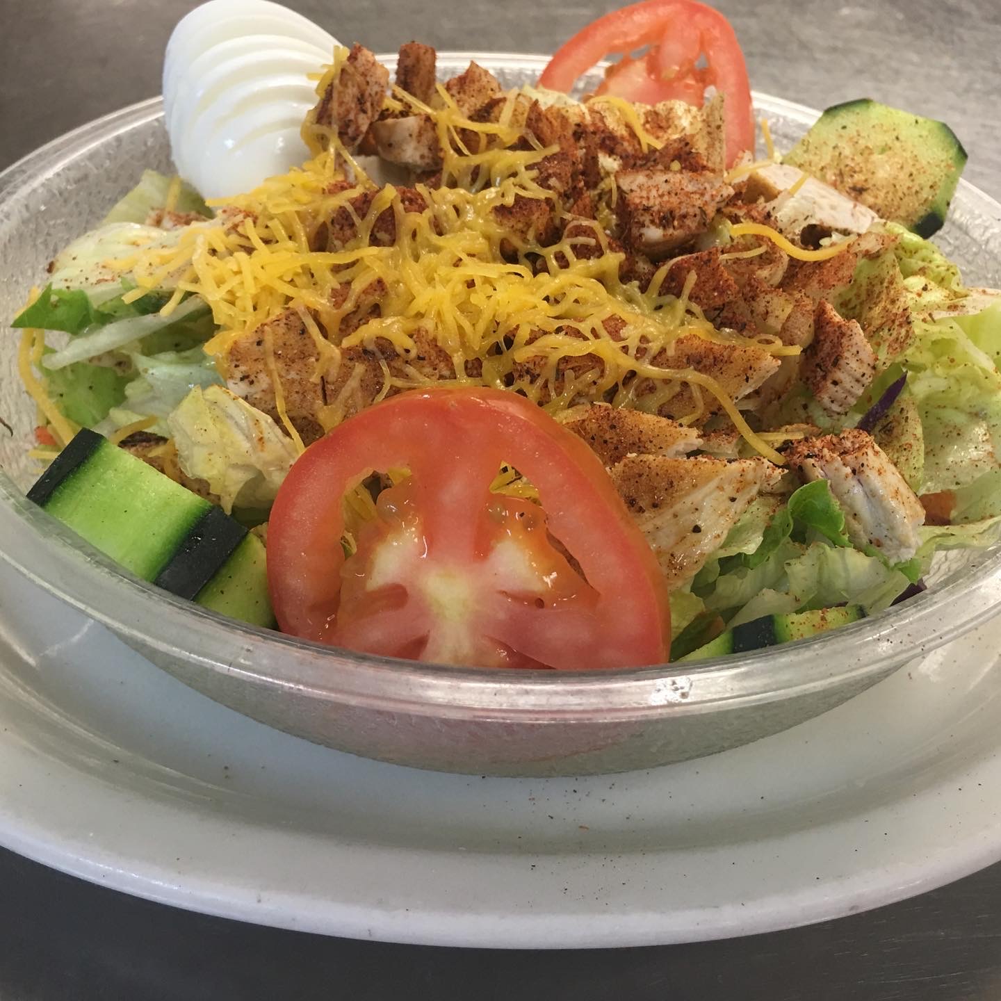 Order Grilled Chicken Salad food online from Mama Daughters' Diner store, Plano on bringmethat.com