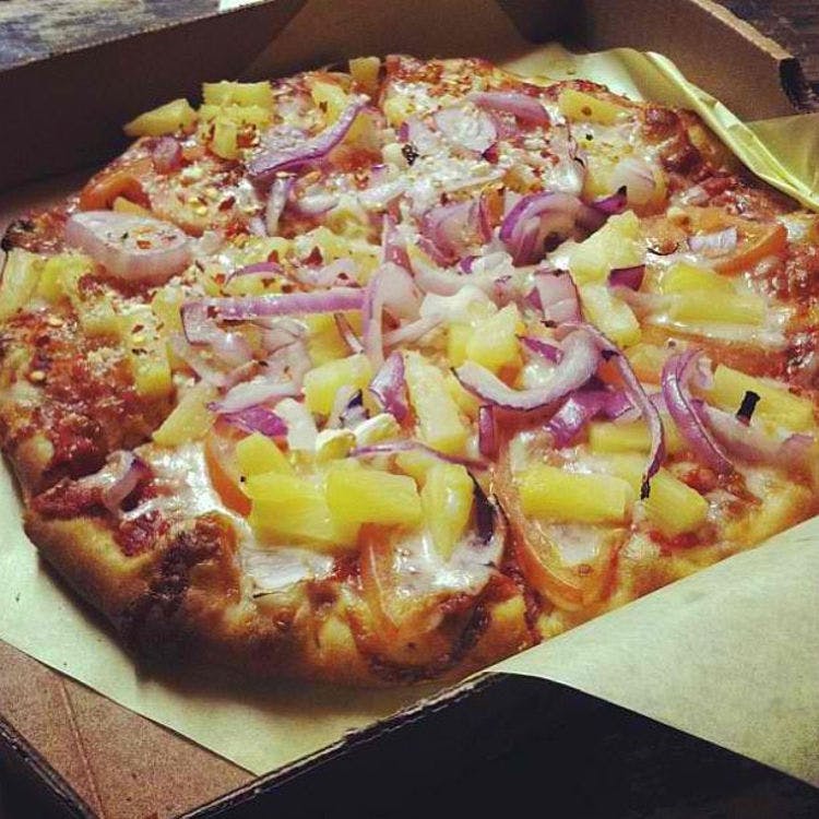 Order Hawaiian Lei Pizza - Small 10" (8 Slices) food online from Pizza Chief store, Ventura on bringmethat.com